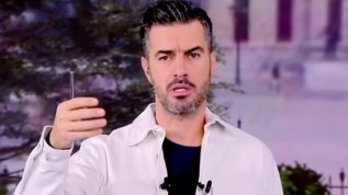 Ο Γιαννης Τσιμιτσελης απολογηθηκε για τα &quot;γαλλικα&quot; του στον αερα του ΣΚΑΙ: &quot;Δικο μου λαθος, τραγικο&quot;