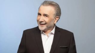 "Κλειδωσε" η πρεμιερα του Λακη Λαζοπουλου στο Mega