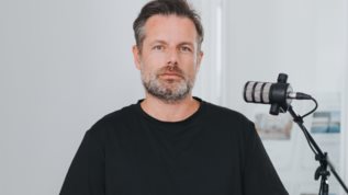 Κοσμας Κουμιανος: "Μετα απο τροχαιο βρεθηκα για πεντε μηνες στο νοσοκομειο χωρις φαγητο. Ημουν σε κομμα, το προσωπο μου διαλυμενο"