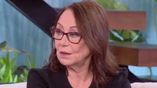 Λυδια Φωτοπουλου: &quot;Η εγγονη μου ξεπερασε το θεμα υγειας - Να εχουν κουραγιο και δυναμη ολοι οι γονεις&quot;