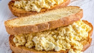 Συνταγή: Σάντουιτς με Scrambled Eggs
: Ένα αλλιώτικο πρωινό για σένα και την οικογένεια
