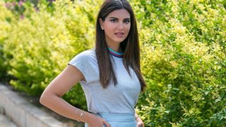 Σταματίνα Τσιμτσιλή: Ποζάρει με τις κόρες της κατά τη διάρκεια των διακοπών τους!