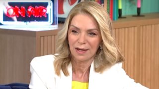 Έλλη Στάη: &quot;Δεν προλάβαιναν να με υπονομεύσουν, τους έπαιρνα το κεφάλι&quot;