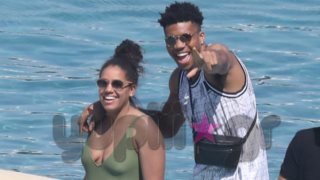 Γιάννης Αντετοκούνμπο: Με τη σύντροφό του και τα αδέρφια του στη Μύκονο! Όλες οι φωτογραφίες