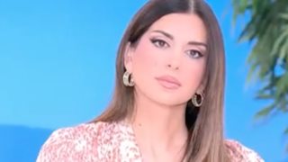 Σταματίνα Τσιμτσιλή: &quot;Κι εγώ στην ηλικία του ήμουν όταν έχασα τον μπαμπά μου&quot;