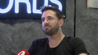 Διαψεύδει ο Γιώργος Λιβάνης τα δημοσιεύματα του γάμου του με την Ανδρομάχη;