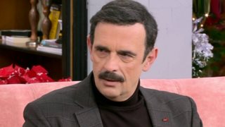 Λεωνίδας Κακούρης: &quot;Στη δουλειά μου παριστάνω πολλούς ρόλους, φαντάζεσαι να το έκανα και στην πραγματικότητα;&quot;