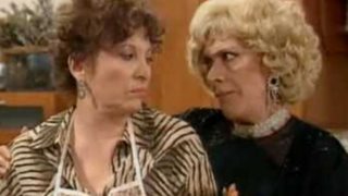 Ντίνα Κώνστα - Χρυσούλα Διαβάτη: Η έντονη ενόχληση για το τρέιλερ της εκπομπής «Αποκαλυπτικά»: Οι νέες δηλώσεις