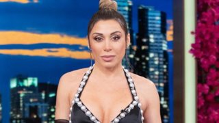 Η Μαρία Καρλάκη για τη σωματική κακοποίηση που δέχτηκε από πρώην σύντροφό της: &quot;Έχουν περάσει πέντε χρόνια και ακόμα, αν μου κάνεις &quot;Κόλλα πέντε&quot; θα τρομάξω&quot;