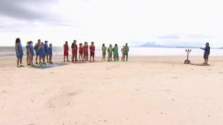 Nomads: Η πρώτη νύχτα στο νησί &amp; ο αγώνας ασυλίας