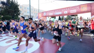 Ημιμαραθώνιος 2025: Οι κυκλοφοριακές ρυθμίσεις στην Αθήνα σήμερα - Ποιοι δρόμοι κλείνουν