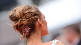 Summer Wedding: Καλεσμένη σε καλοκαιρινό γάμο | Τα 20 καλύτερα χτενίσματα
