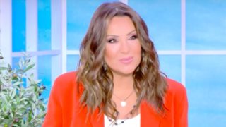 Ναταλία Γερμανού: "Το μεγαλείο μιας χορτασμένης σταρούμπας, όπως είναι η Παπαρίζου, είναι αυτό"