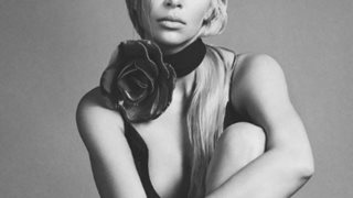 Kim Kardashian
: Έβγαλε 14 εκατ. δολάρια μέσα σε έξι μέρες!