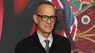 Τι συμβαίνει με τον Tom Hanks | Το viral βίντεο που δείχνει τα χέρια του να τρέμουν