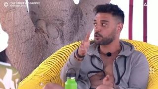 Love Island | Ο Φάνης περιγράφει τα... &quot;χιονάκια&quot; που ακούγονταν τη νύχτα