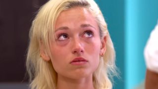 GNTM | Η Άννα ξέσπασε σε κλάματα για το makeover: &quot;Δεν μπορώ να με δω όμορφη έτσι&quot;