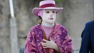 Ιωάννα Παλιοσπύρου | Η οργισμένη αντίδρασή της στην &quot;αγιοποίηση&quot; της Έφης Κακαράντζουλα