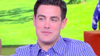 Κώστας Μαρτάκης: &quot;Εκ των υστέρων, ένιωσα ότι ο Ηλίας Ψινάκης ήθελε να φτιάξει έναν καινούργιο Σάκη&quot;