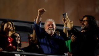 Εκλογές στη Βραζιλία: Η μεγάλη επιστροφή Λούλα και η "έξωση" Μπολσονάρου - Οι σταθμοί ζωής του νέου προέδρου