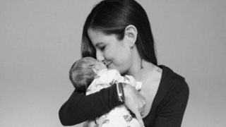 Εριέττα Κούρκουλου: "Εκείνος αμέσως έγινε επιθετικός, χωρίς κανέναν σεβασμό στο μωρό που είχα στην αγκαλιά μου"