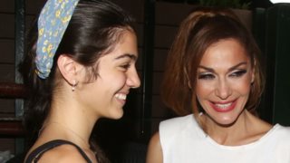 Δέσποινα Βανδή: Πάντα με τη Μελίνα στο πλευρό της! Δείτε νέες φωτογραφίες