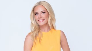 Ανανεωμένη η Ζέτα Μακρυπούλια | Η φρέσκια αλλαγή στο look της