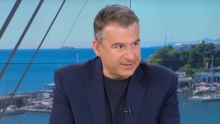 Γιώργος Λιάγκας σε Αλεξάνδρα Παναγιώταρου: "Τα ταξίδια τα κάνεις με τα δικά σου λεφτά;"