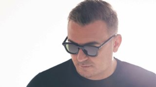 Ο Αντώνης Ρέμος στην κριτική επιτροπή του J2US;