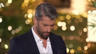 &quot;The Bachelor&quot; | Φορτισμένος ο Αλέξης Παππάς στην Τελετή των Ρόδων: &quot;Είναι πολύ δύσκολο για μένα&quot;