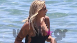 Κωνσταντίνα Σπυροπούλου: Αυτές είναι οι φωτογραφίες με μαγιό που συζητήθηκαν!