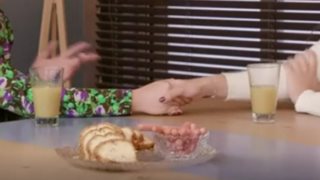 &quot;The Bachelor&quot; |  Νέα συμμαχία μέσα στη βίλα μία ανάσα πριν τον τελικό: &quot;Ο εχθρός του εχθρού μου είναι φίλος μου&quot;