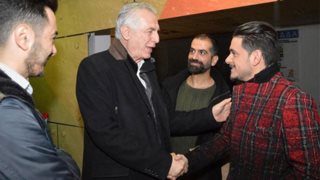 Stan: Η λαμπερή Χριστουγεννιάτικη βραδιά στο Περιστέρι: Φωτογραφίες &amp; Video