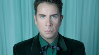 Γιώργος Μαζωνάκης: Ακούστε το νέο τραγούδι του με τίτλο «Δεν Γουστάρω»