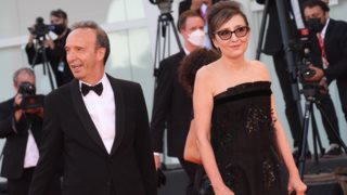 Η αφιέρωση του Roberto Benigni στην επί 40 χρόνια σύζυγό του είναι από τις πιο όμορφες που έχει κάνει άντρας