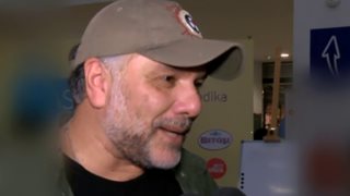 Γρηγόρης Αρναούτογλου: Μιλά για όλα! Οι σχέσεις με τον ΑΝΤ1 &amp; η αμήχανη συνύπαρξη με τον Λιάγκα στον γάμο του Ρέμου