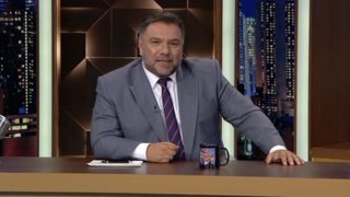 O Αρναούτογλου &quot;έκλεισε&quot; τον πιο πολυσυζητημένο καλεσμένο!