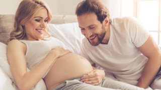 MamaPost by The Mamagers: «Το άγχος του πατέρα κατά την εγκυμοσύνη της μητέρας οδηγεί στην εμφάνιση προβλημάτων συμπεριφοράς στο παιδί»