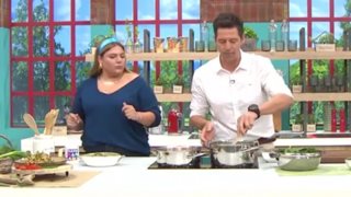 Η Συνταγή της Ημέρας: Ο Απόστολος Ρουβάς ετοιμάζει σπανακόρυζο