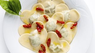 Tasty Awards 2016 by Tasty Guide: 96 εστιατόρια ζητούν την ψήφο σου: Διάλεξε το αγαπημένο σου!