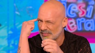 Παρέλαση καλεσμένων στο φινάλε του &quot;Καλό Μεσημεράκι&quot; - Ποιοι εμφανίστηκαν;