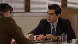 Ο Παράδεισος των κυριών | Ο Ντίνος δυσκολεύεται να διαχειριστεί το νέο για τον γάμο της Αμαλίας