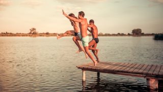 Τι μαγιό να επιλέξεις ανάλογα το σωματότυπό σου
: Χρήσιμες συμβουλές από μια style director!