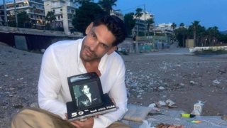 Ο Γιάννης Σπαλιάρας γιορτάζει τα 50 του χρόνια σε beach party με τη σύντροφό του