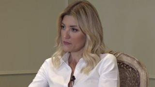 Ράνια Τζίμα: "Ο ανταγωνισμός με έχει πάει μπροστά. Αυτό που δεν αντέχεται είναι η εμμονή και η τοξικότητα που βγάζουν κάποιοι άνθρωποι"