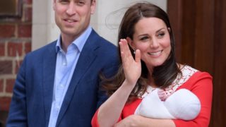 Kate Middleton – Πρίγκιπας William: Αυτό είναι το όνομα του νεογέννητου πρίγκιπα 
