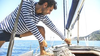 Πώς θα φέρεις τη φινέτσα της Γαλλικής Ριβιέρα στο καλοκαιρινό σου στυλ
: Τι πρέπει να κάνεις;