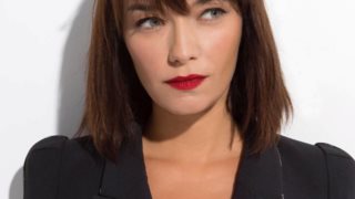 Κατερίνα Μισιχρόνη 
: Με πιο κοντά μαλλιά από ποτέ!