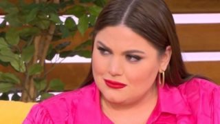 Λύγισε η Δανάη Μπάρκα:  Έγραφαν &quot;Έπρέπε να είσαι εσύ μέσα στο τρένο - Πρέπει να ψοφήσεις&quot;