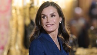 Βασίλισσα Letizia | Το παράξενο πρωτόκολλο που ακολουθεί στα ταξίδια